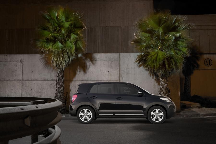  Toyota Urban Cruiser 2009 года  (фото 44 из 113)